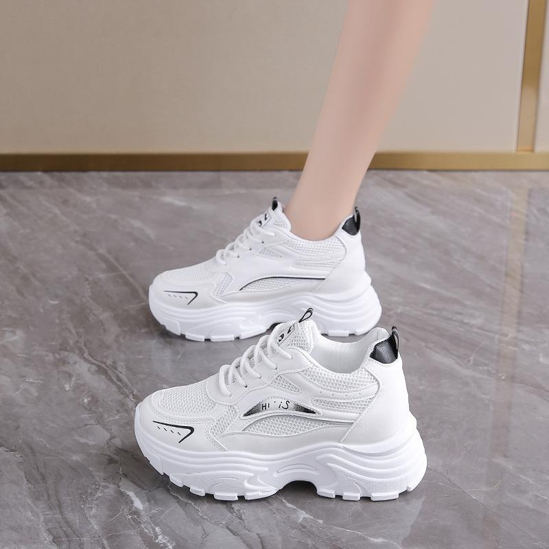 Dad-Schuhe Herbst und Winter kleines Netzgewebe Sportschuhe dicke Sohle Höhenzunahme Xiaobai