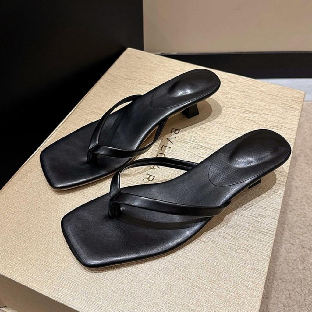 Square Toe Clip On Casual Beach Flip Flops for Women with Slim Heels and Sandals for Women