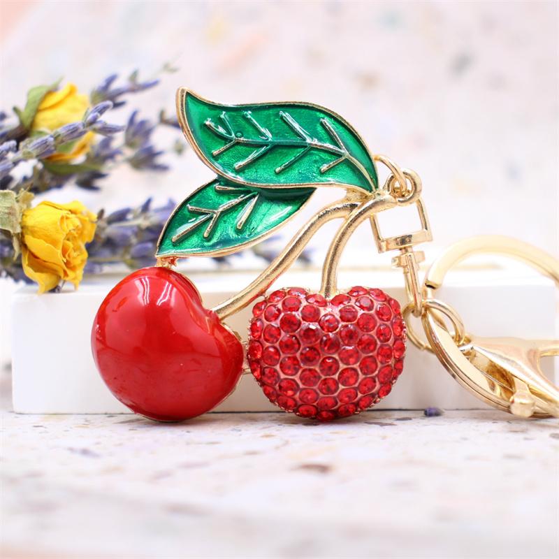 Söta Vattenmelon Frukter Nyckelringar För Kvinnor Och Män Guld Färg Nyckelring Skolväska Hänge Accessoarer Smycken porte clef