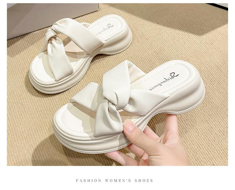 

Sandals women s summer new platform slippers casual flat-heeled beach slippers 35 білий