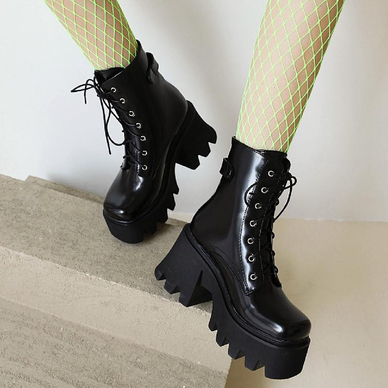 Gothic Punk Street Women's Ankle Boots Platform 2025 Thick High Heels Short Boot New Fashion Designer Black Lace-up Winter Shoes