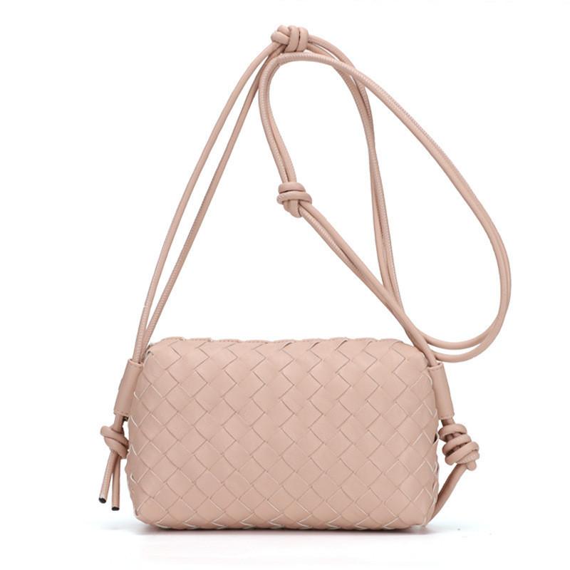 IELGY Women's Woven Bag, Premium Messenger Diamond Shoulder Small Square Bag