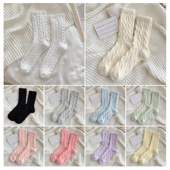 Fuzzy Winter Crew Socks Women Fluffy Warm Thick Socks Breathable Winter Sleep Socks for Indoor Lounging Outdoor Wear