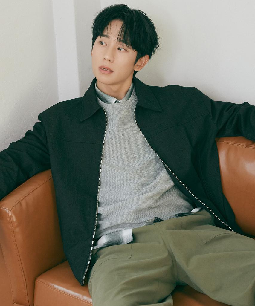 Mindbridge [Couture] Denim-Like Zip-Up Half Blouson