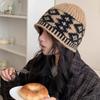 Retro rhombus knitted hat wool hat women's autumn and winter niche design sense knitted hat to keep warm and prevent