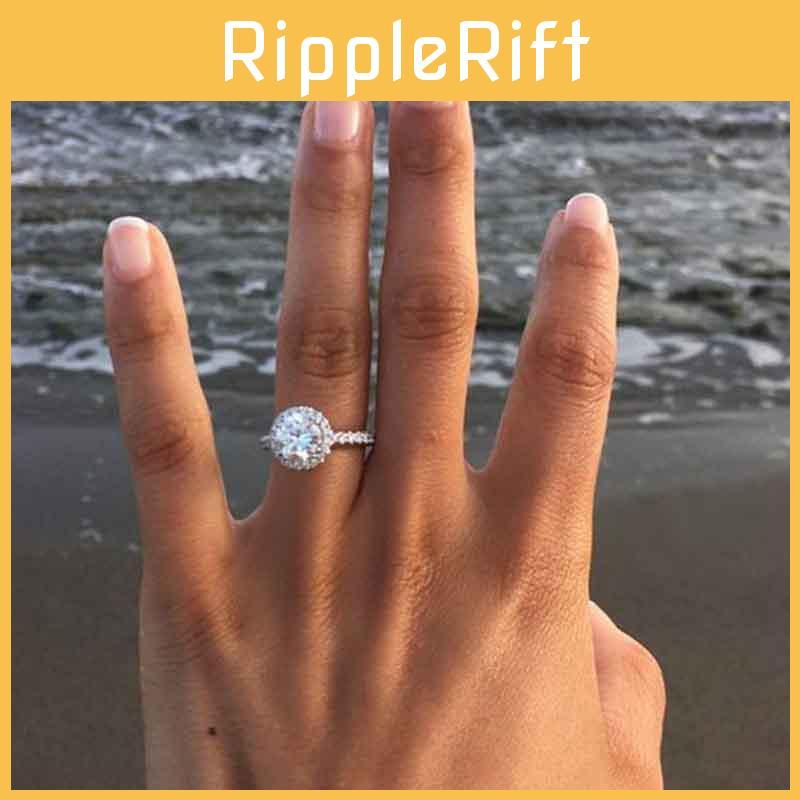 Exquisite White Luxury Ring With Full Rhinestone And Micro-embellished Silver Plating