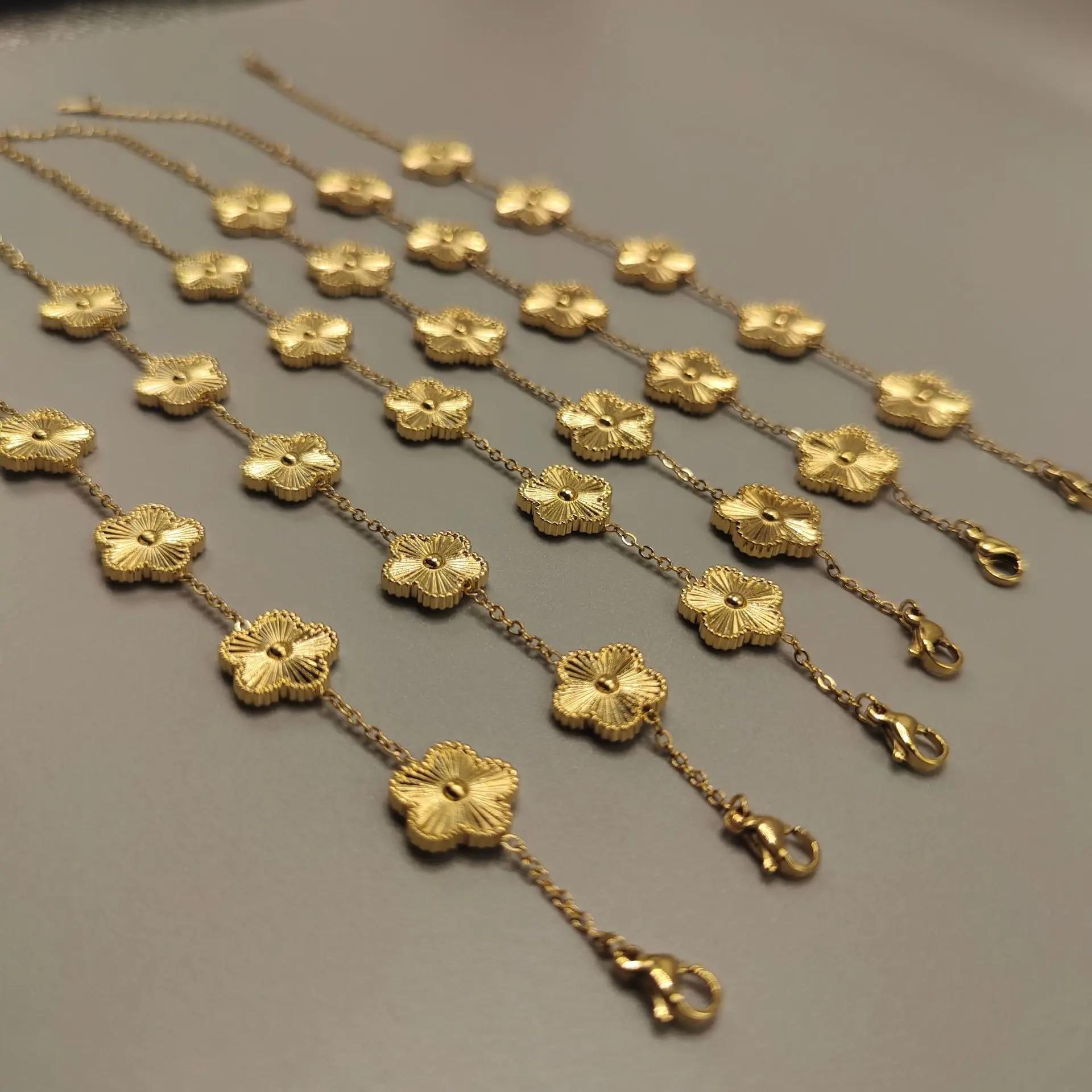 

Y2K стильный металлический двусторонний цветок сливы, регулируемый браслет с пятью листьями и цветком, роскошный женский клевер из нержавеющей стали, 1 шт.