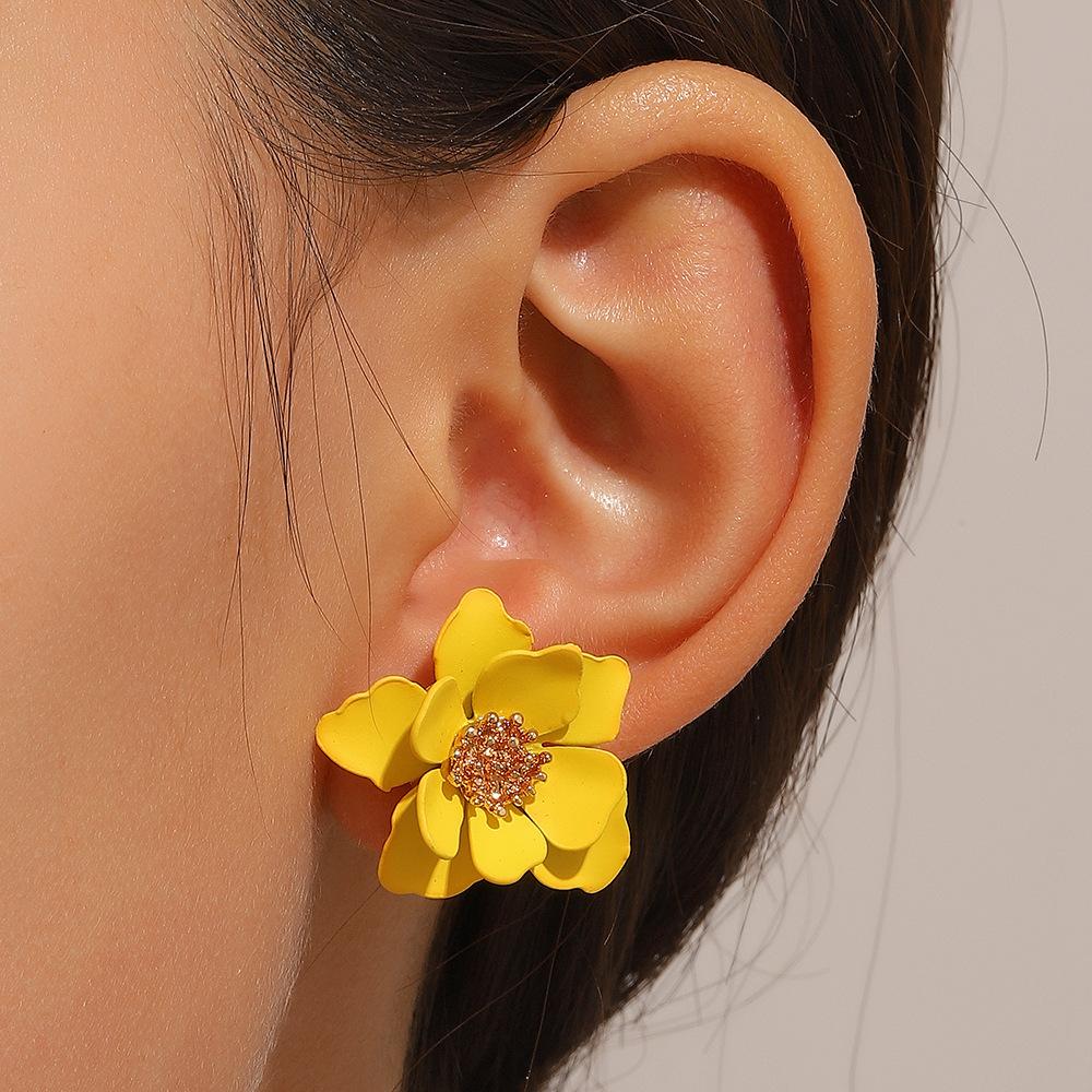 European American Trendy 3D Metal Flower Petal Stud Earrings, Japanese Korean Temperament Women Earrings