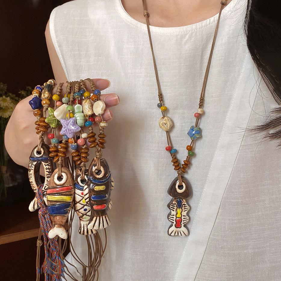 Painted ceramic fish necklace, Bohemian style woven rope necklace, women's vintage high-end beaded clavicle chain