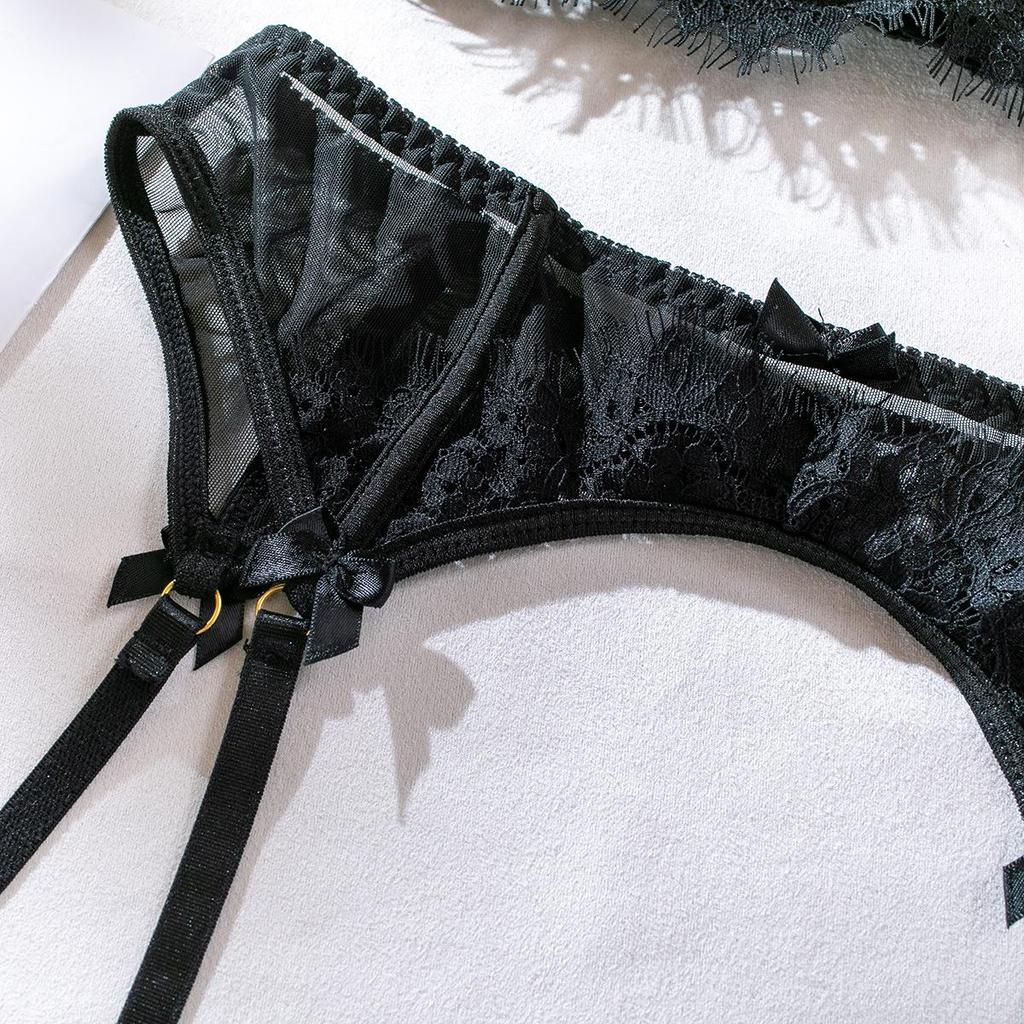 Hot-Selling Mesh Lace Patchwork Lingerie Set: Sexy See-Through Push-Up Four-Piece for Women