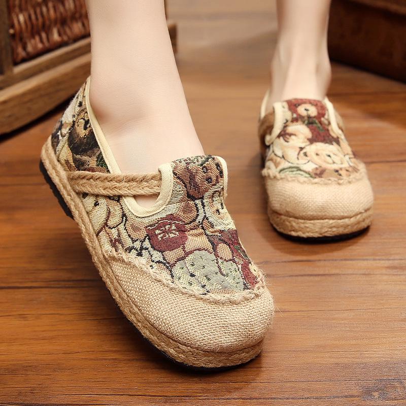 2025 Ethnic Style Women's Non-Slip Cotton Linen Shoes - Comfortable, Breathable, Easy-to-Match Teddy Bear Print.