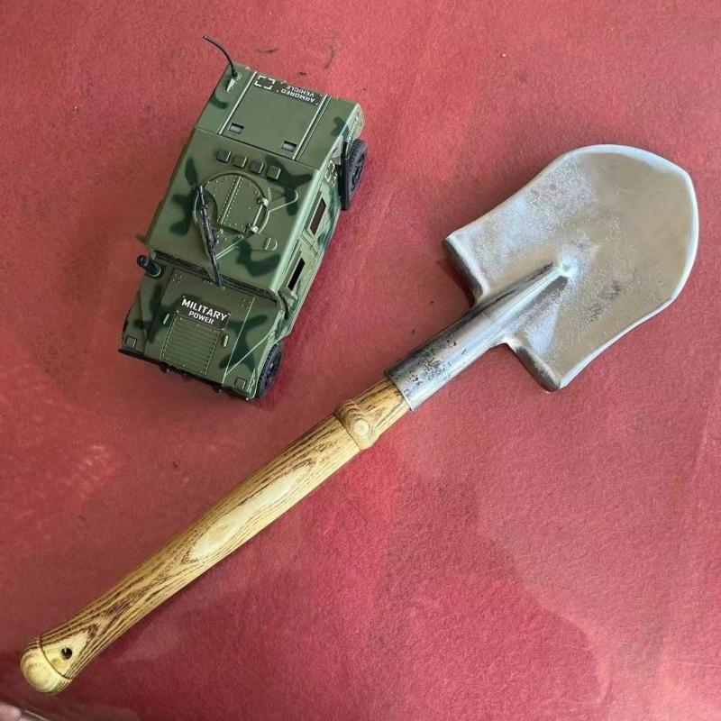 

Outdoor Hand-forged Small Shovels Multi-Functional Pickaxe Steel Spade Sturdy Durable Digging Trees Spade Roots Soils Tools