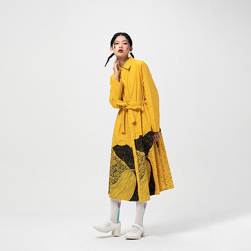 

Куртка в стиле Хепберн, большие размеры, женское весенне-осеннее темпераментное оригинальное свободное платье с завязками с абстрактным принтом One Size жёлтый