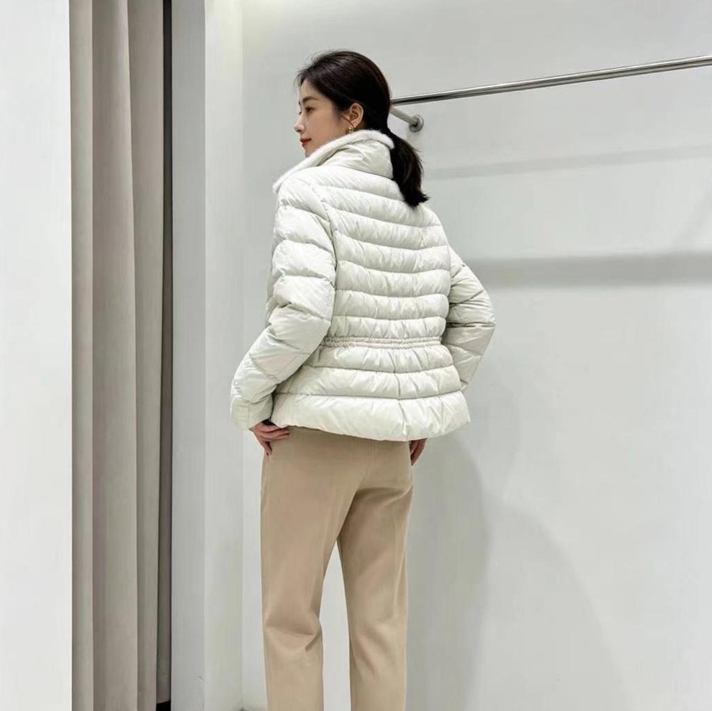 Autumn and winter new rabbit fur stand-up collar white duck down jacket women's short European loose and versatile warm jacket