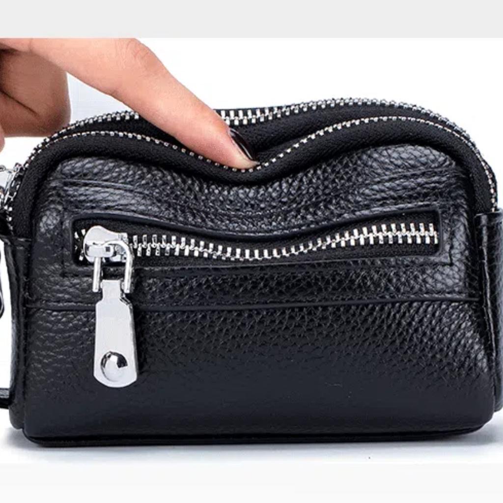 Genuine Leather Women's Wallet Clutch Purse Bag with Big Storage Capacity and Wrist Strap