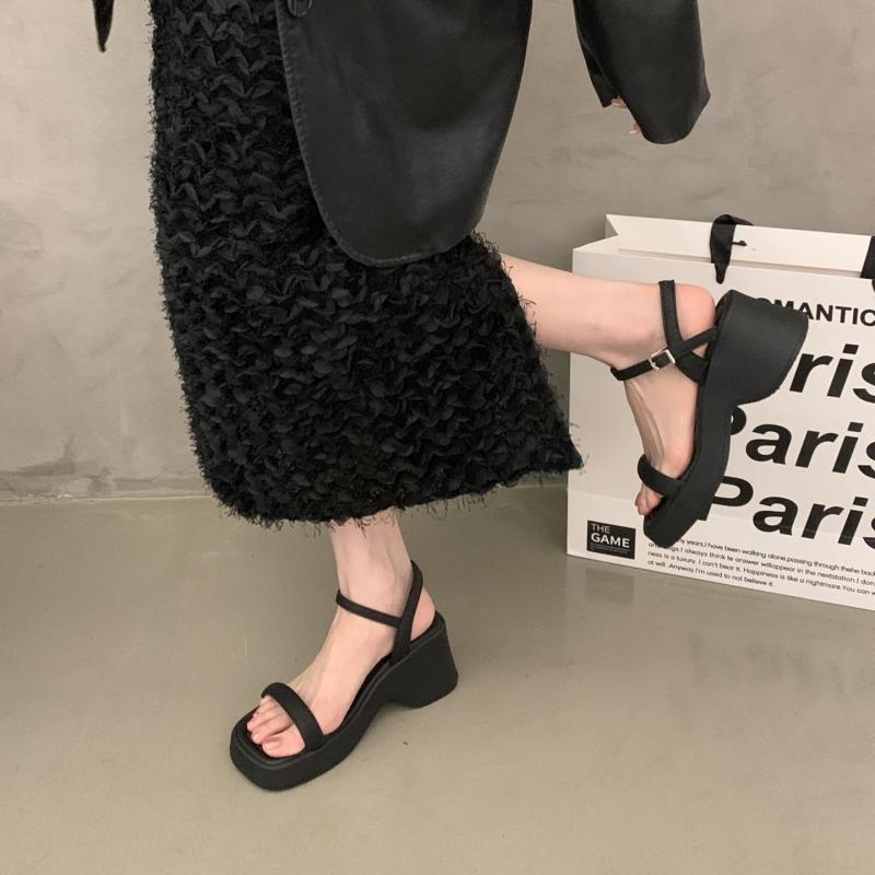 Designer Women's Summer Platform Wedge Heel Sandals Fashionable Outdoor Party Dress Footwear for Ladies
