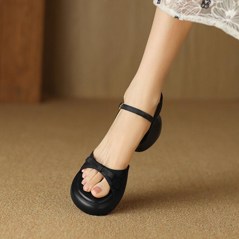 

Summer Ladies Platform Sandals Student Rubber Sole Women s Sandals New Women s Shoes Buckle Strap Sandals College 39 чорний