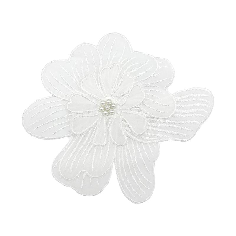 Meerlaagse driedimensionale geborduurde bloem met kralen en kralen, corsage, bloembroche voor dames, speldjes met kantbloem