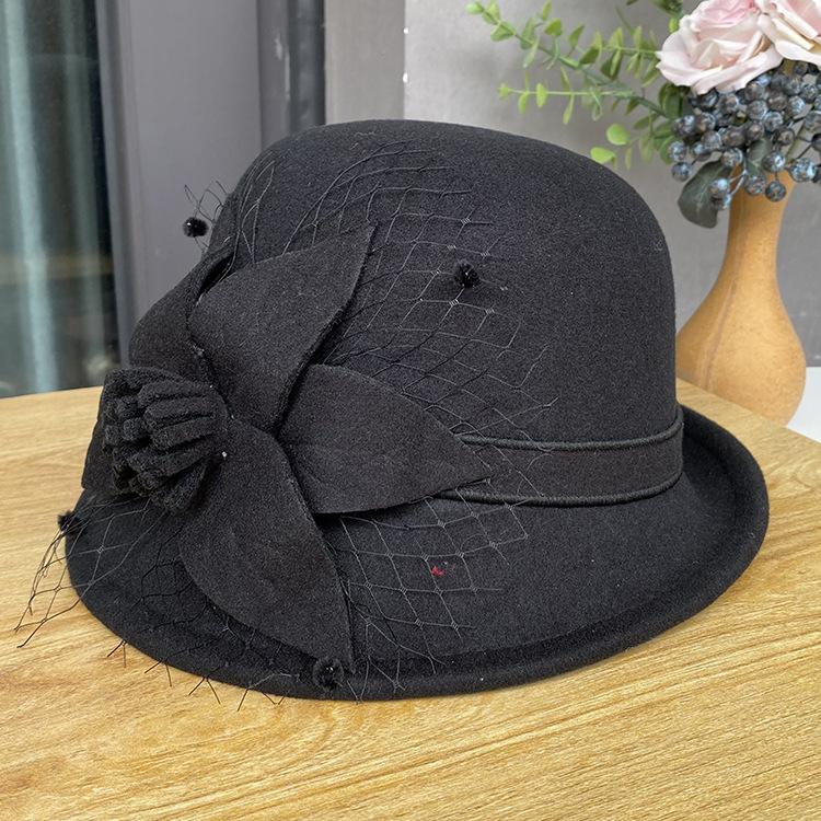 

Female Autumn And Winter British Celebrity Top Hat Three-Dimensional Mesh Flower Dome Basin Hat Korean Version Casual Versatile Half-Roll Woolen Hat Adjustable чорний
