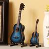 Minigitar Miniatyrmodell Klassisk gitar Miniatyr Minimusikkinstrumentmodell av tre