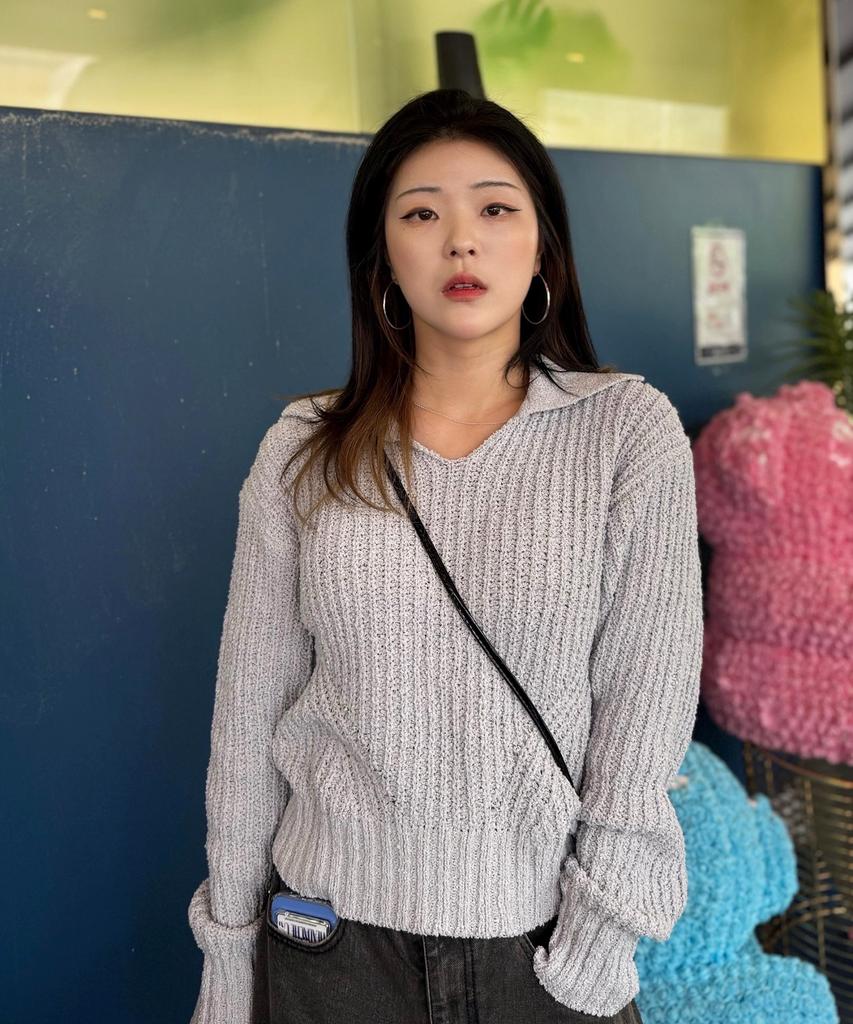 BLOND9 Volume Open Collar Boucle Knit_Gray