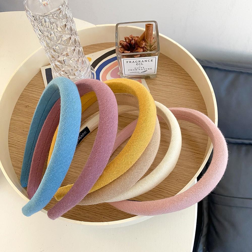 Non-Slip, Cloth-Wrapped Headband for Girls – Comfortable & Secure Hair Organizer, Student-Friendly Design