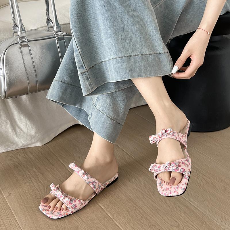 Fashion Shoes Woman 2025 Square Toe Rubber Flip Flops Female Slippers Butterfly-Knot Hawaiian New Block Summer Scandals Slides Female