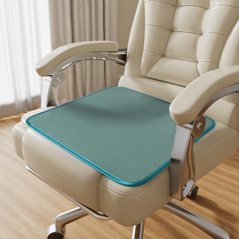 

Summer Ice Silk Seat Cushion Breathable Cool Cushion Anti-slip Cooling Mat for Office Chair Home Car Long Sitting Comfortable 40x40cm зелений