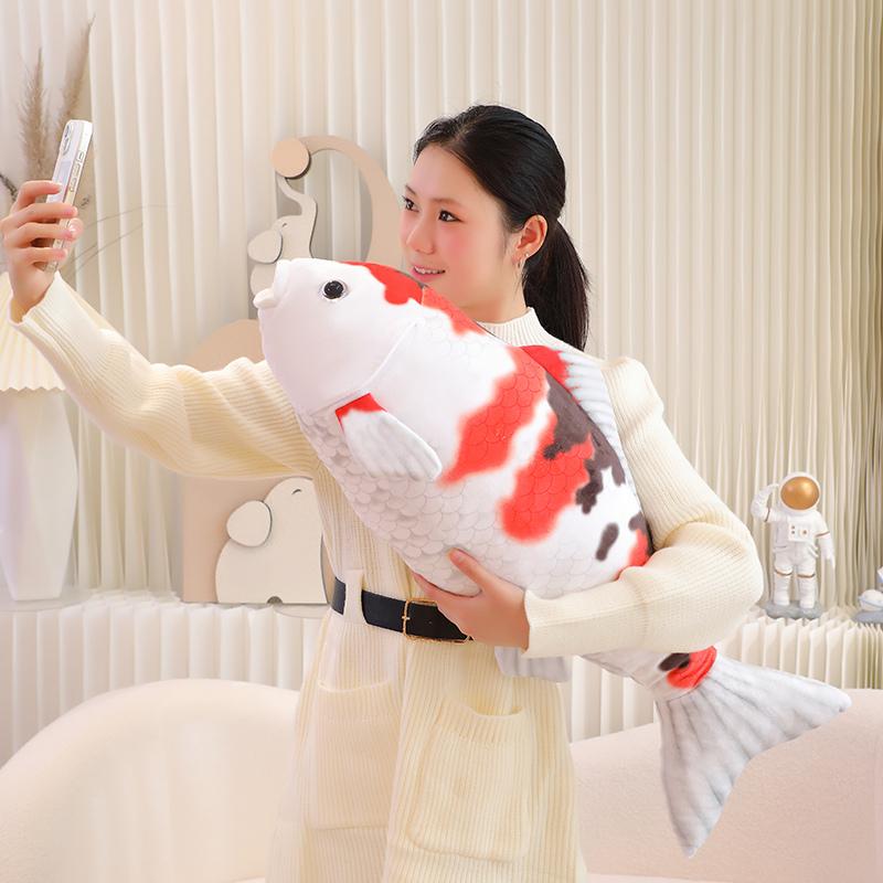 75cm Simulation Poisson Koi Peluche Douce Remplie Dessin Animé Carpe Oreiller Coussin Cadeau Pour Enfants Canapé Décoration Maison
