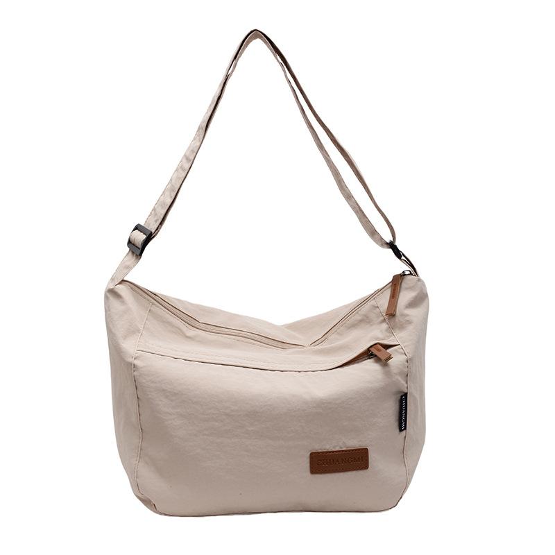 Japanese leisure lazy style student commuting tote bag large capacity simple solid color lightweight versatile messenger bag female