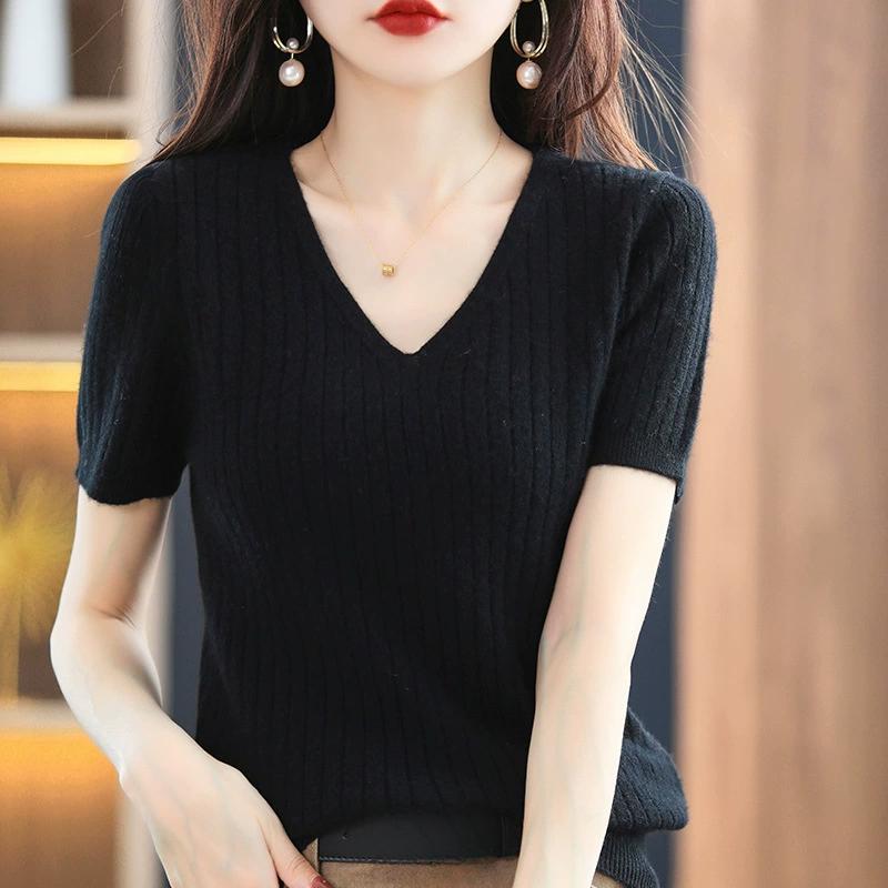 Spring and Summer V-neck Drawstring Short Sleeved Knitted Sweater for Women, Slim Fit and Slimming, Half Sleeved Top with A Base Layer