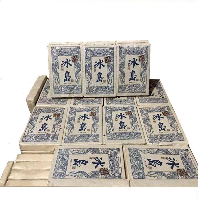 

Yunnan Pu er Raw Tea Исландский сырой чайный кирпичик 250 г Old Tea Brick