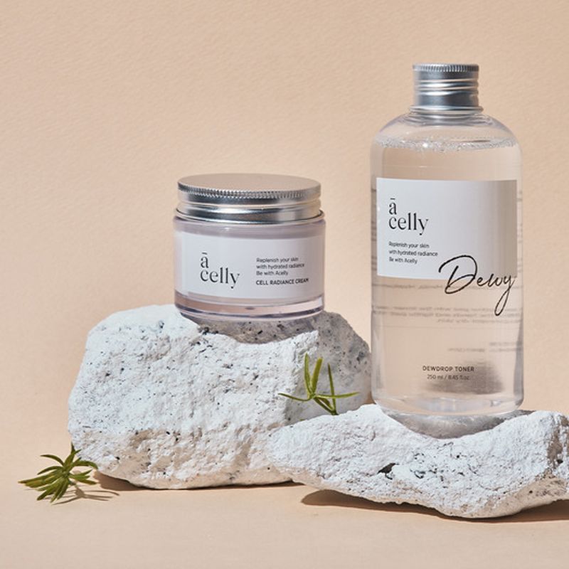 

Shining Water Glow 2-piece SET (Toner + Radiance Cream)