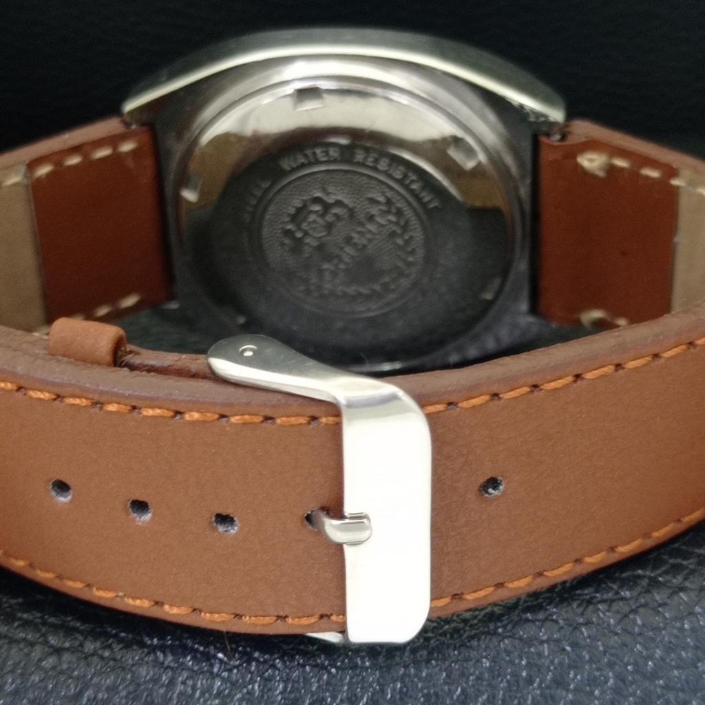 VINTAGE ORIENT CRYSTAL AUTOMATIC 46941 JAPAN MENS RED COLOR DIAL WATCH a700343-5 R202-a700343