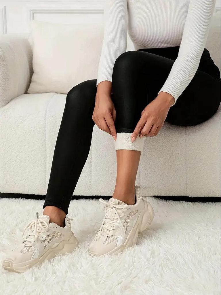 Women's High-Waisted Plus Velvet Warm Leggings - Thick Winter, Elastic Waistband, Tummy Control, Solid Color