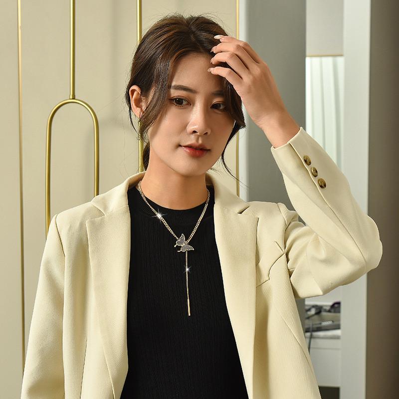 Elegant Butterfly Pendant Necklace For Women Stylish Layered Sweater Chain In Gold Silver