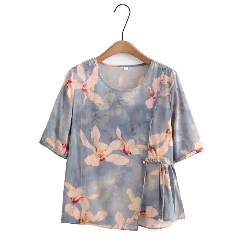 

Summer Fashion Set for Moms & Grandmas – Stylish Short-Sleeve Tops & T-Shirts 2XL for 105-120 jin