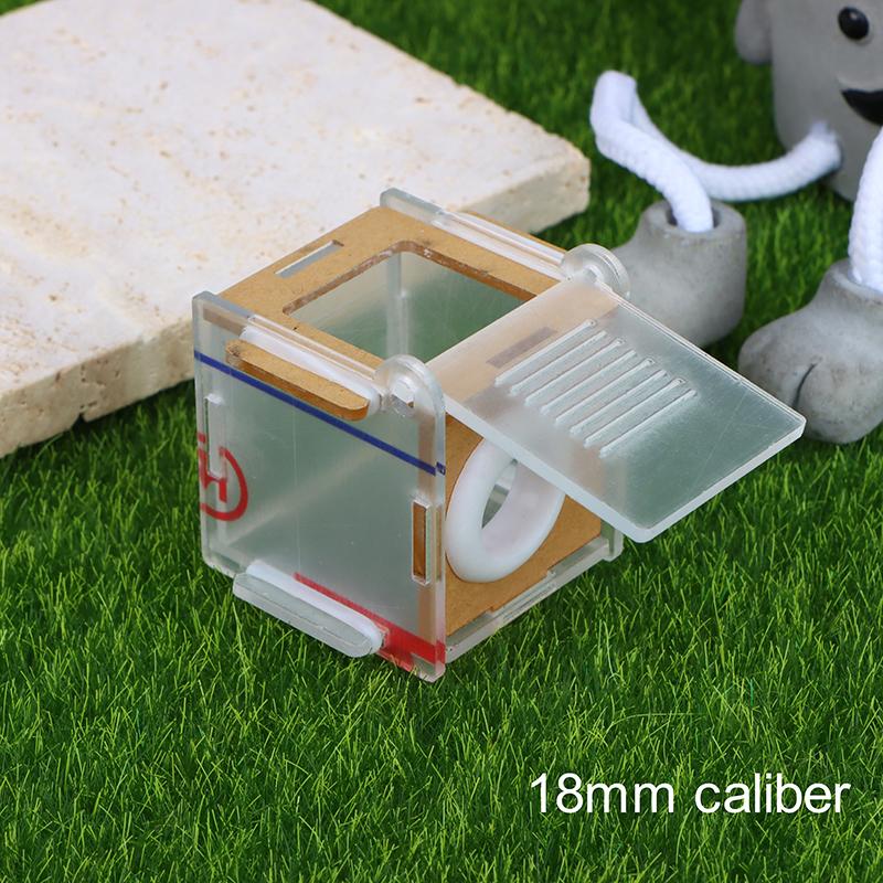 

Square Ant Nest Acrylic Transparent Activity Area Ant Workshop Tube Connection Nest DIY Ants Farm House 15/18mm Caliber 7X7cm