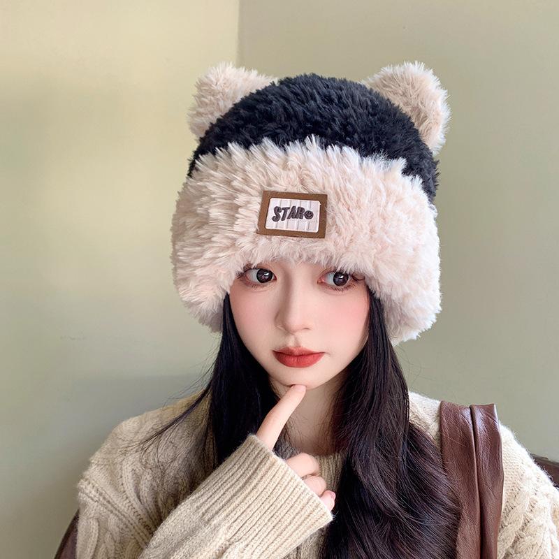 Autumn and winter hats, women's patches, bear plush hats, big head circumference, cute knitted hats, versatile and face-showing small wool hats