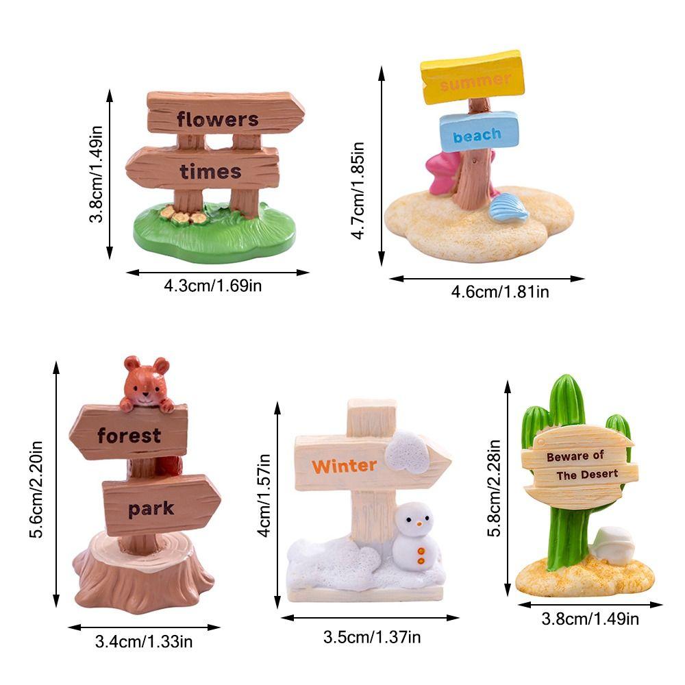 Multicolor Micro Road Signs Resin Mini Signpost Figurine Craft Miniature Road Board