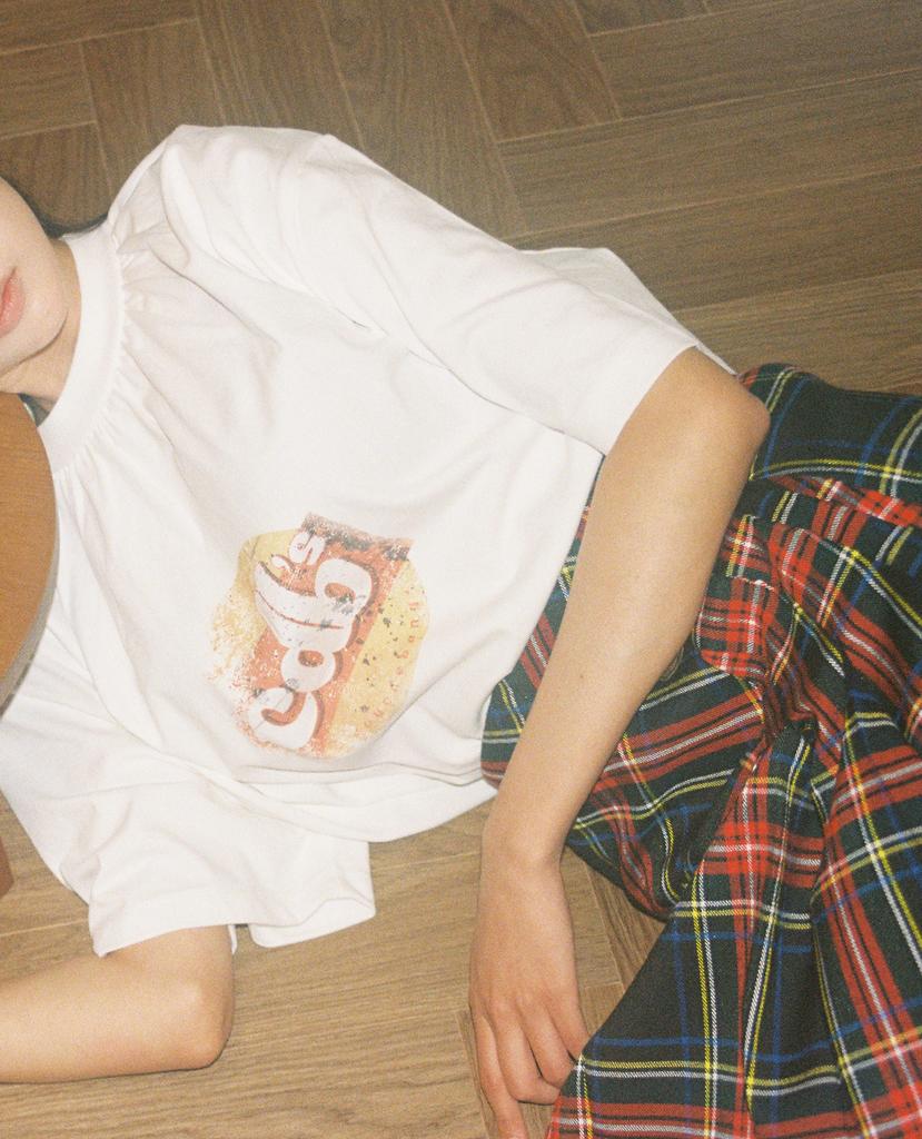 Kkudeubaeng Favorite Chips T-Shirt