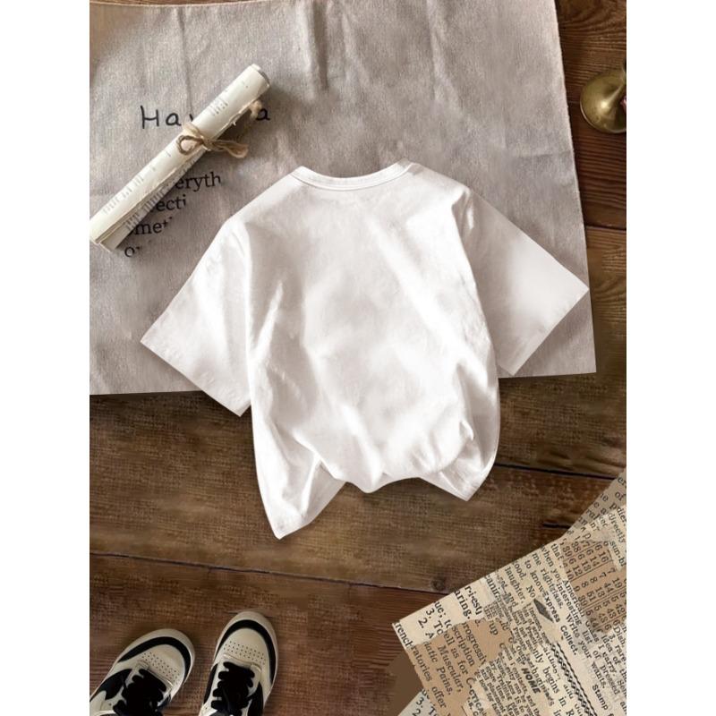 European Sizes Cute And Stylish Spanish "More Love" Heart Print Short-Sleeve T-Shirt for Girls. Fun Design, Soft And Comfortable Fabric
