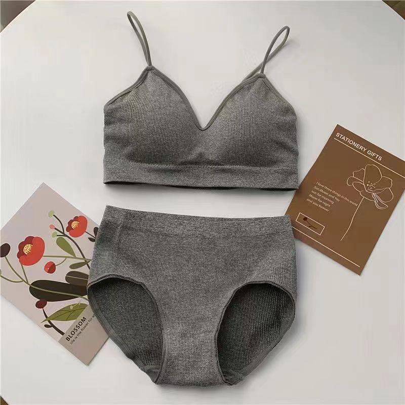 2024 Wireless Push-up Camisole Bra & Panty Set - Women's Sexy Wrap Chest Sports Underwear