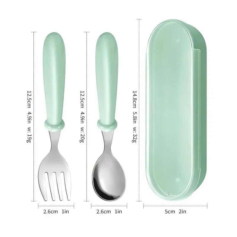 

2 шт. Детская ложка-вилка из нержавеющей стали, коробка для столовых приборов для детей, портативная мультяшная креативная посуда для кормления ребенка, набор кухонной посуды зелёный