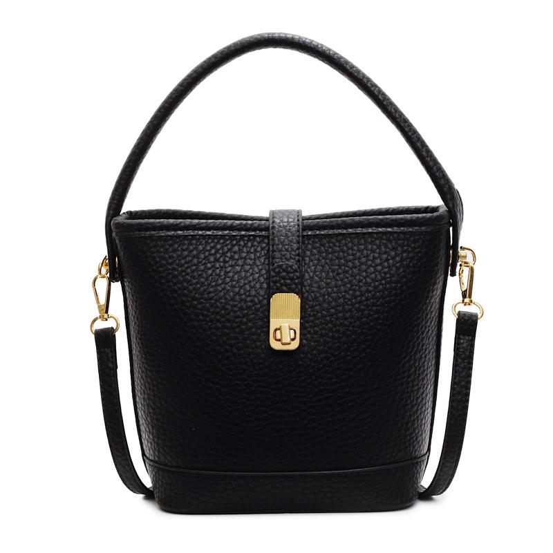 

Small Bag Women s New Versatile Messenger Bag Large Capacity Handbag Small чёрный