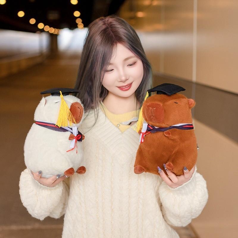 Graduation Capybara Cartoon Plush Toy Soft Doll Graduation Season Gift Student