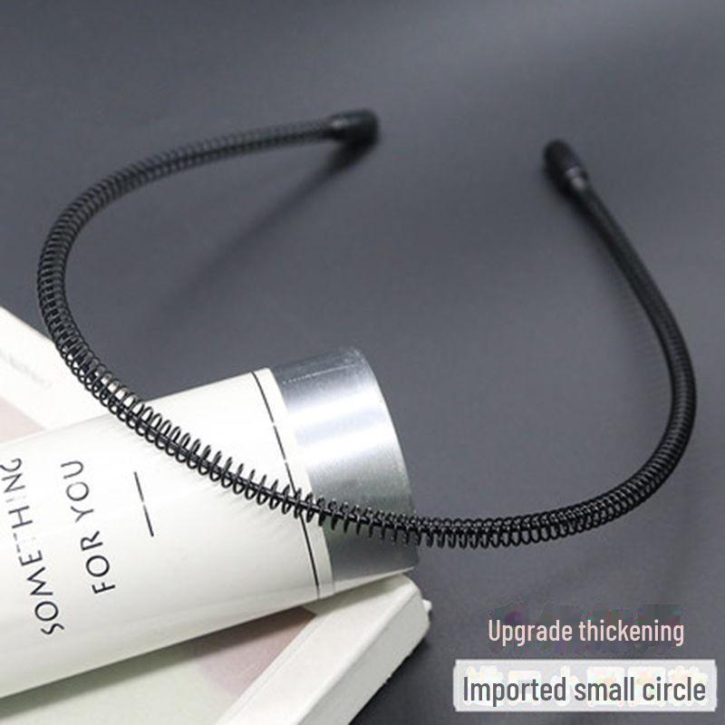 

Міцна японська та корейська чоловіча модна спортивна пов язка на голову - не тьмяніє, гладка завивка для волосся для миття обличчя Small spring type