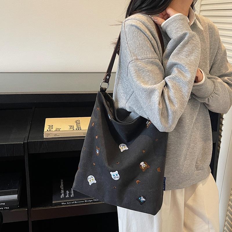 Casual Large-capacity Tote Single-shoulder Bag, Trendy Embroidered Commuter Handbag
