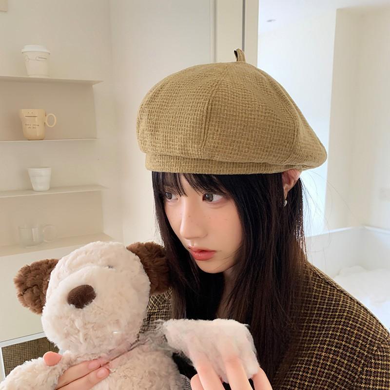 25 Early autumn new literary and retro high-quality beret women's big head circumference showing face small painter hat