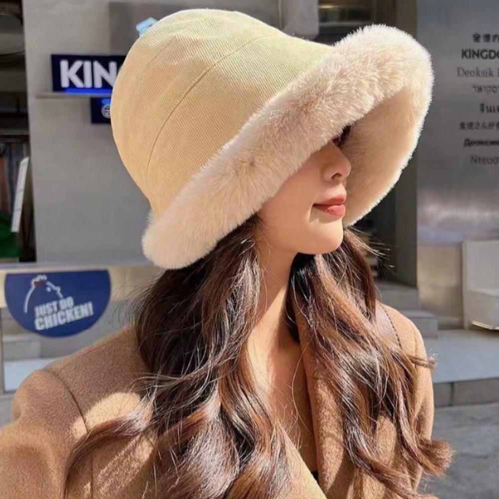 Winter Women's Pretty Cliet Soft Bonnet Fur Fleece Hat